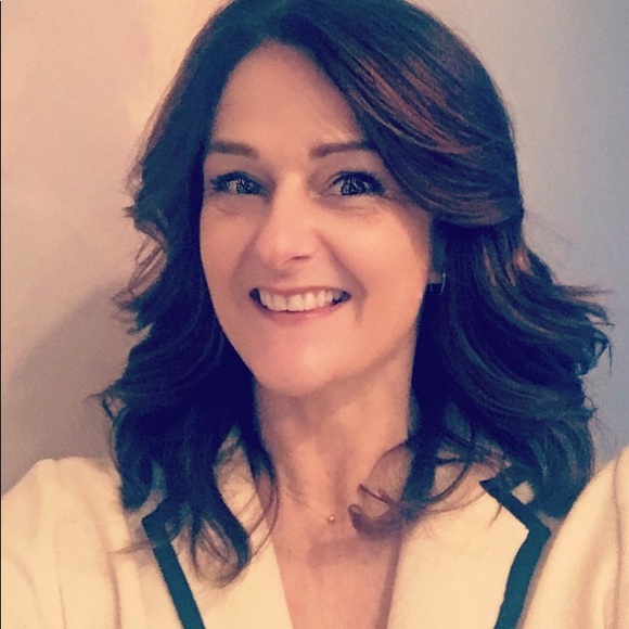 Meet your Posher, Carol - Picture 1 of 1